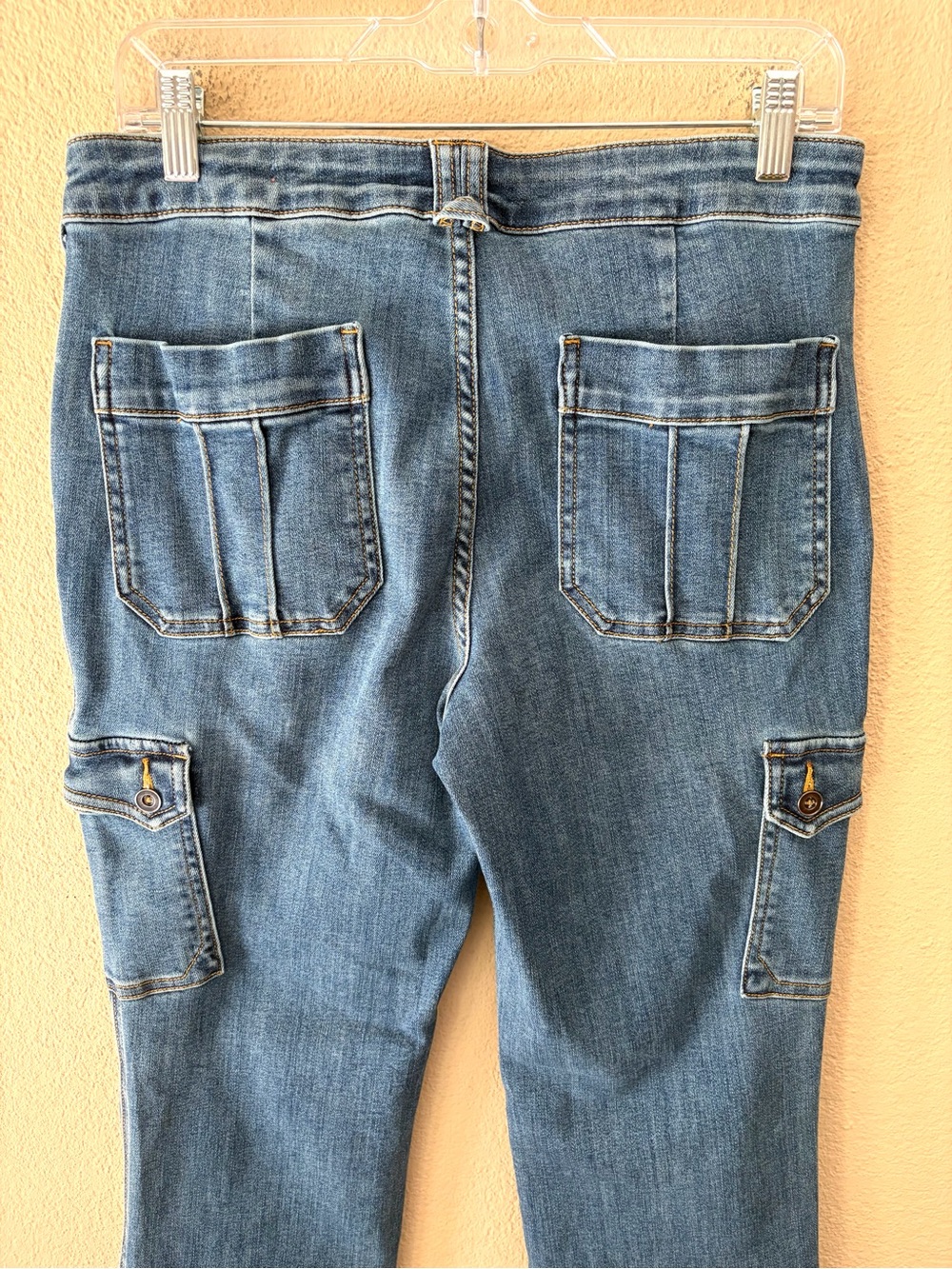 Anthropologie Pilcro Mid-Rise Slim Straight Cargo Jeans 30 TALL - Picture 5 of 12